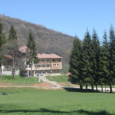 Ledenika Lodge Vratsa Bagian luar foto