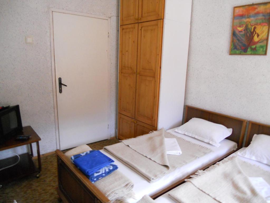 Ledenika Lodge Vratsa Ruang foto