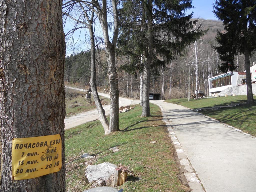 Ledenika Lodge Vratsa Bagian luar foto