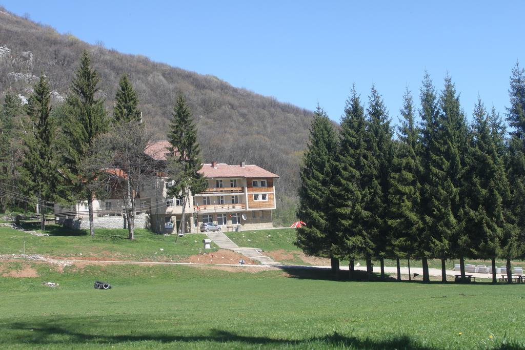 Ledenika Lodge Vratsa Bagian luar foto